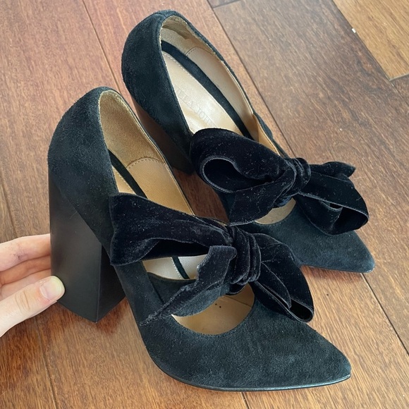 Ulla Johnson Suede Bow Block Heel Pumps Black Leather Velvet Classy Size 36 - Picture 1 of 11